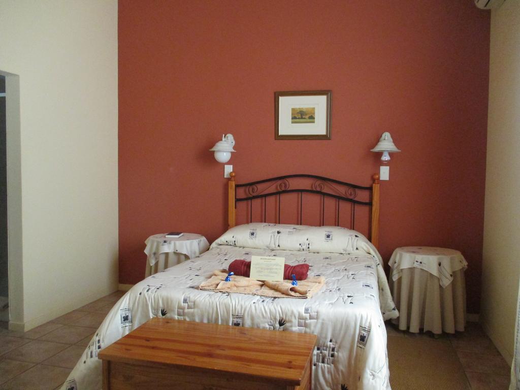 Vanrhynsdorp Van Rhyn Guest House מראה חיצוני תמונה
