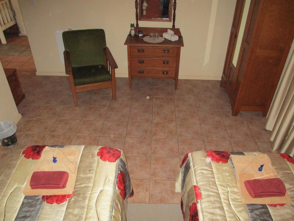 Vanrhynsdorp Van Rhyn Guest House מראה חיצוני תמונה