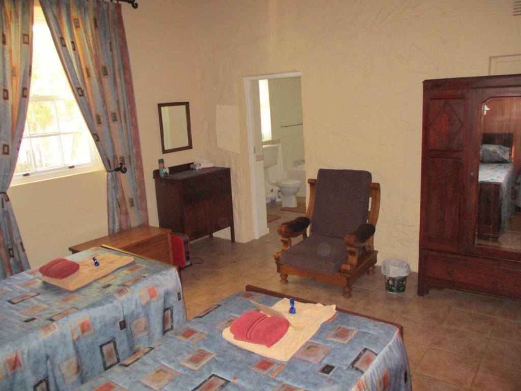 Vanrhynsdorp Van Rhyn Guest House מראה חיצוני תמונה